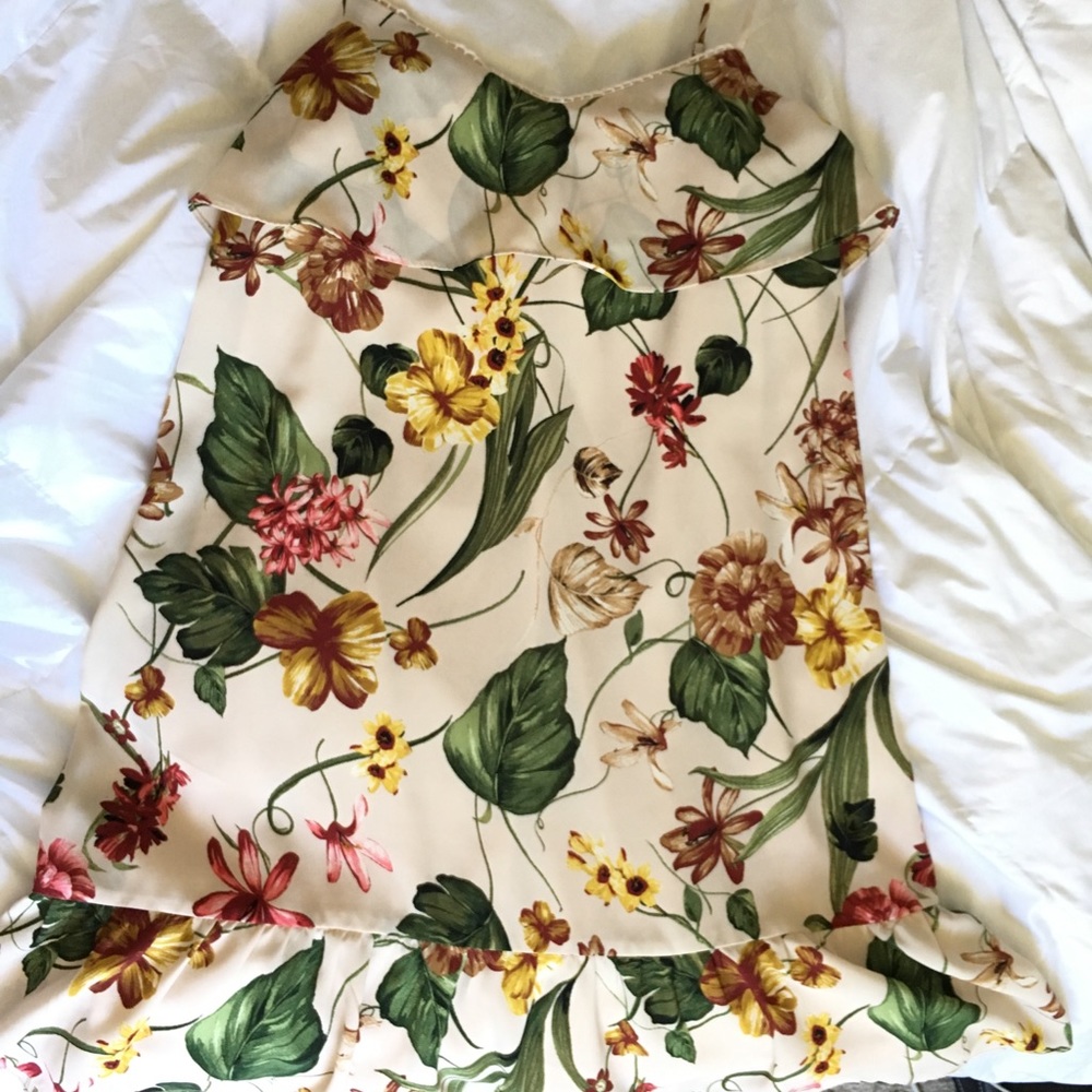 Fall florals Brand: Xhilaration